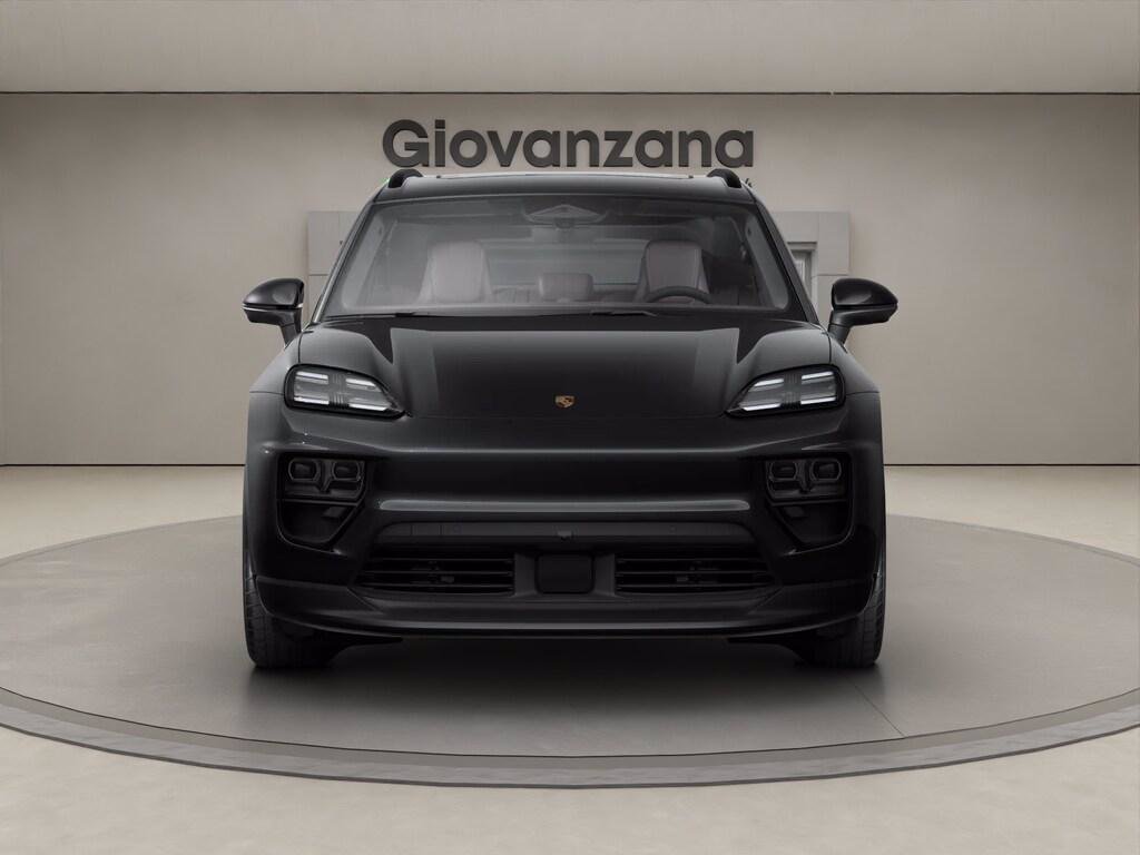 PORSCHE Macan 4